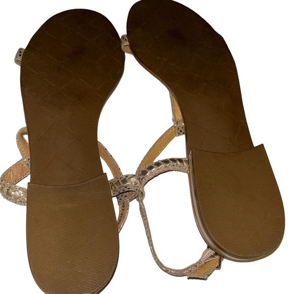 JACK ROGERS CHENEY GOLD STAPPY FLAT SANDAL size 8.5. - Picture 4 of 5